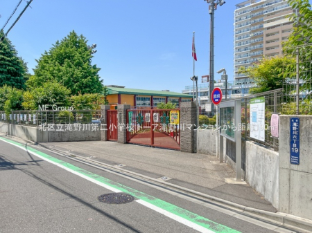 ���ӊ��@���w�Z 190m �k�旧�����񏬊w�Z