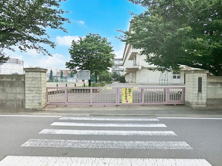 ���ӊ��@���w�Z 830m �O�F�����O�F�����w�Z