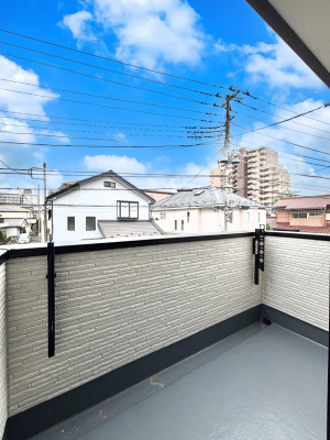 �o���R�j�[�@���r���O����o����o���R�j�[�ł��B�����󕨂��C�����悭���������ł���