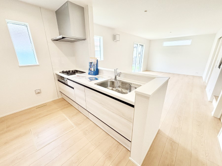 �L�b�`���@���������Ȃ��炲�Ƒ��Ƃ̉�b���y���߂�ΖʃJ�E���^�[�L�b�`��