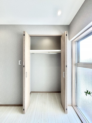 ���[�@�����Ղ�̎��[�X�y�[�X�ł��ł��Z��Ԃ��X�b�L���ۂĂ���