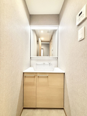 ���ʑ�E���ʏ��@������������ʉ��ώ��Œ��̐g�x�x�����K  