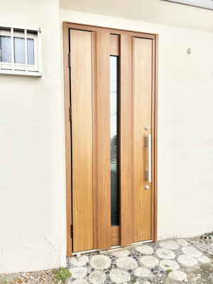 ���ց@��؂ȉƑ��A���q���o�}���錺�ցB