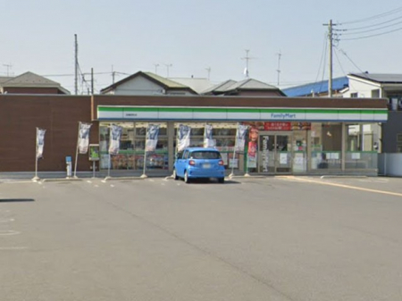 ���ӊ��@�R���r�j 743m �t�@�~���[�}�[�g��ΐ����X