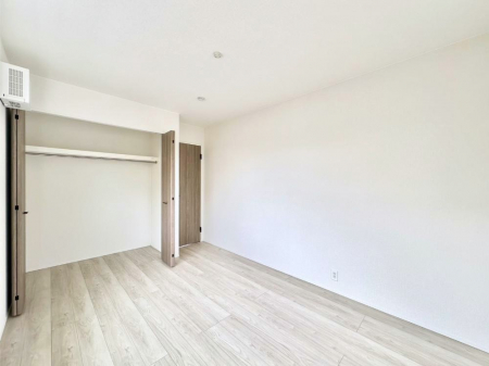 �q�������@�q�������ɂ��������߂Ȏ��[�X�y�[�X�����Ղ�̋���