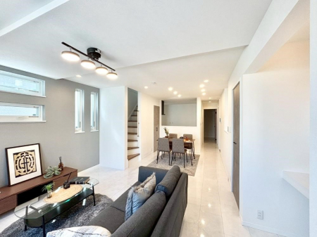 ���̑����ρ@�A�N�Z���g�N���X���������ȃ_�C�j���O�B�Ƒ��ł̂�т肭�낰��L�X�X�y�[�X�B