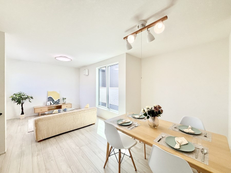 ���̑����ρ@�Ƒ������R�ƏW�܂�e���̃X�y�[�X�ɂȂ肻���@