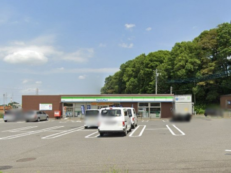 ���ӊ��@�R���r�j 500m �t�@�~���[�}�[�g ���ˍK�c�X