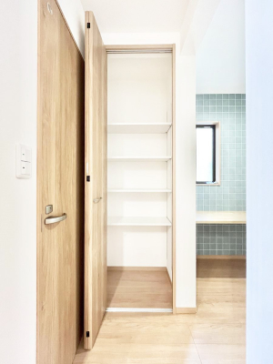 ���̑����ρ@�H�ނ̃X�g�b�N�͂������A���p�i�̎��[�Ȃǎg�����͂��낢��I    