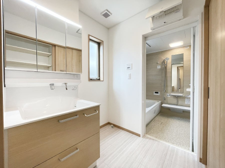 ���̑��@���������Ă���̂Ŏ��C�̑����ꏊ�ł����C���\���s���܂��B�����̐g�x�x���C�����ǂ��I