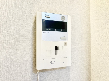 ���̑����ρ@TV���j�^�[�t�C���^�[�t�H�����t���Ă��ăZ�L�����e�B�[��  