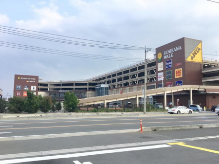 ���ӊ��@�V���b�s���O�Z���^�[ 1300m �A�s�^����X