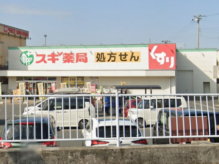 ���ӊ��@�h���b�O�X�g�A 1900m �X�M�h���b�O������ԓX