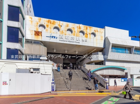 ���ӊ��@�w 1600m �����S���u���V��v�w