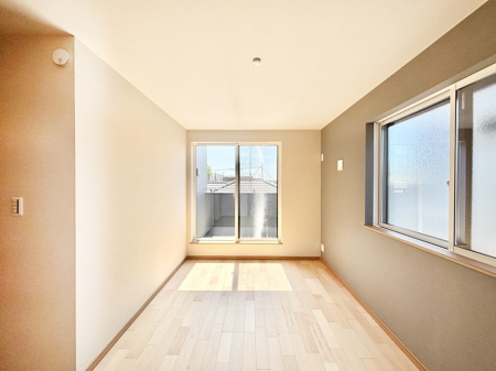 �Q���@���邢�o���R�j�[�T�C�h�ɗm����ݒu�B�ڊo�߂̗ǂ��Q���ɁB 