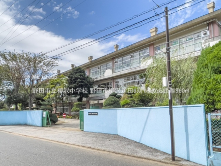 ���ӊ��@���w�Z 960m ��c�s�����򏬊w�Z