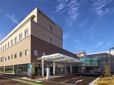 ���ӊ��@�a�@ 800m ��Ö@�l�Вc���F��-���f�B�J���g�s�A�����a�@