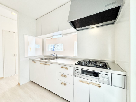 �L�b�`���@�������������I�ɁA�y�����I�V�X�e���L�b�`��