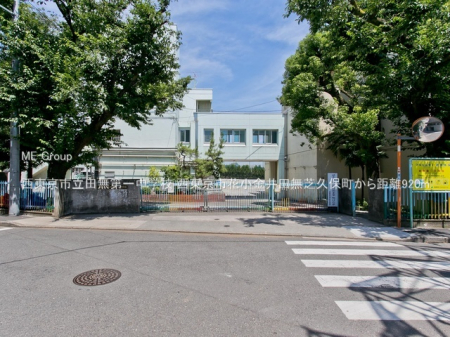 ���ӊ��@���w�Z 920m �������s���c����ꒆ�w�Z