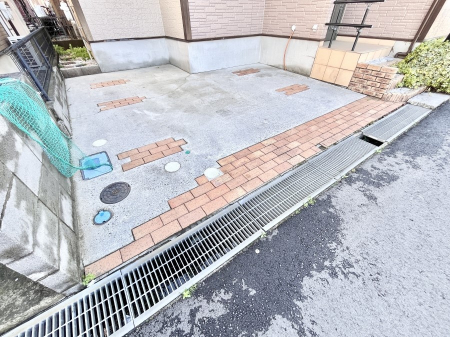 �@�����Ɍ������Ȃ����ԃX�y�[�X�B