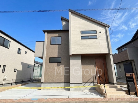 ���n�O�ώʐ^�@�������ꂽ�O�ρA�㎿�ȏZ��Ԃ��L���鎺���͉i�����S���ĉ߂�����Z���ł��B 