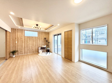 ���̑����ρ@���邢�z���������A�����̕��͋C�ɖ��������_�C�j���O�B   