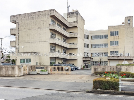 ���ӊ��@���w�Z 290m �O���s���O�㏬�w�Z