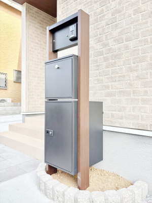 ���̑��@�\�D�E�C���^�[�z���E�|�X�g�E��z�a�n�w����̌^�ƂȂ����V���v���f�U�C���̖和