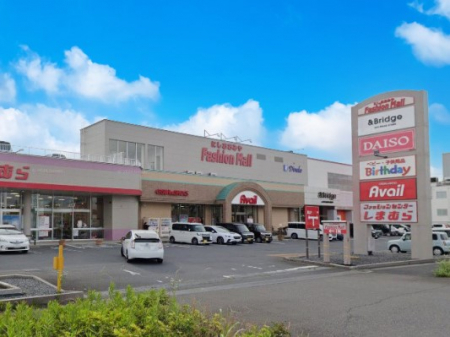 ���ӊ��@�V���b�s���O�Z���^�[ 1100m ����{�t�@�b�V�������[��