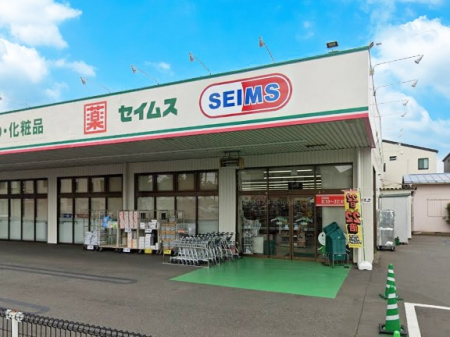 ���ӊ��@�h���b�O�X�g�A 900m �h���b�O�Z�C���X �����X