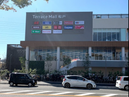 ���ӊ��@�V���b�s���O�Z���^�[ 1000m �e���X���[������