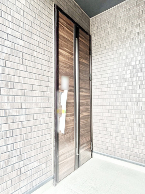 ���ց@���֑O�͉J���~���Ă��G��ɂ��������t��