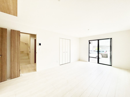 ���̑����ρ@�Ƒ������R�ƏW�܂�e���̃X�y�[�X�ɂȂ肻��