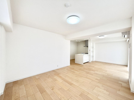 ���r���O�@�Ƒ��ꏏ�ɂ��H�����y���݂����Ȃ�L�X���r���O�_�C�j���O