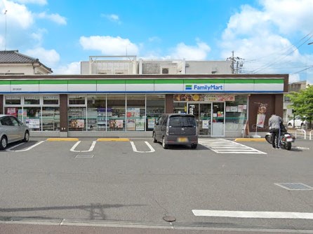 ���ӊ��@�R���r�j 200m �t�@�~���[�}�[�g �{��{�c�X