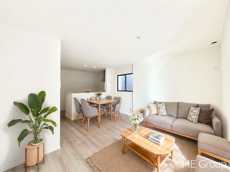 ���r���O�@���Ƒ��̓��₩�Șb�����ŕ�܂�閾�邢���r���O  ���Ƌ��CG�ł�