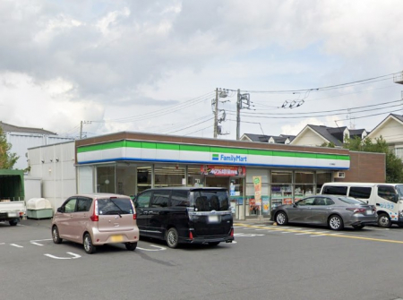 ���ӊ��@�R���r�j 900m �t�@�~���[�}�[�g �������X