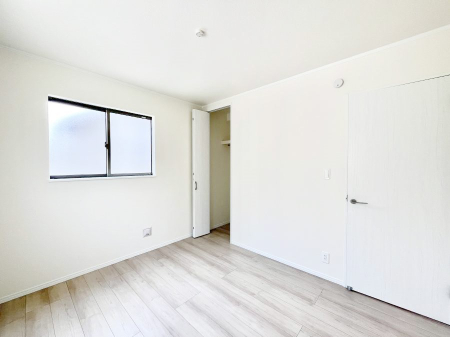 �q�������@�q�������ɂ��������߂Ȏ��[�X�y�[�X�����Ղ�̋���