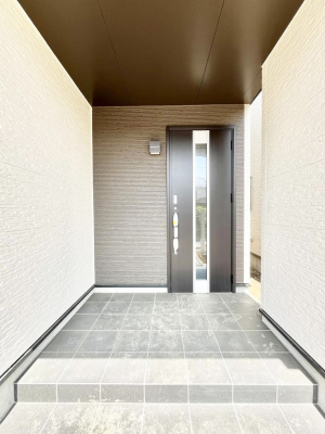 ���ց@��؂ȉƑ��A���q���o�}���錺�ցB