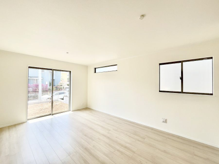 ���̑����ρ@�Ƒ������R�ƏW�܂�e���̃X�y�[�X�ɂȂ肻��    