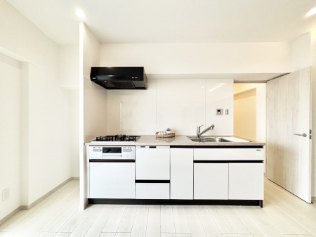 �L�b�`���@�������������I�ɁA�y�����I�V�X�e���L�b�`��