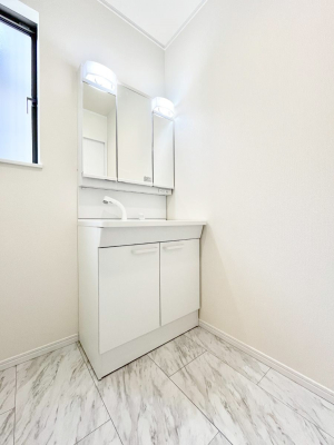 ���ʑ�E���ʏ��@���[�͂Ƌ@�\���ɗD�ꂽ���ʉ��ϑ�