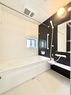 �����@����̔�������Ă���閾�邢�������̂���o�X���[��