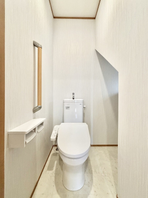 �g�C���@�E�H�V�����b�g�t���g�C����1�K��2�K���ꂼ��ɔz�u����Ă��ĂƂĂ��֗��ł��B