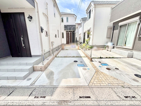 �@�J�[�X�y�[�X�͂Q�䒓�ԉB�Z�J���h�J�[�◈�q���ɕ֗��ł��I