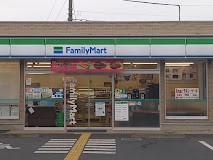 ���ӊ��@�R���r�j 600m �t�@�~���[�}�[�g ����j���[�^�E���X