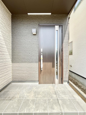 ���ց@��؂ȉƑ��A���q���o�}���錺�ցB