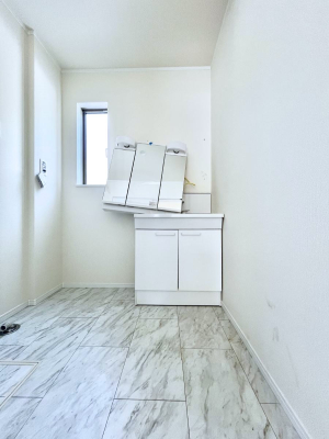 ���ʑ�E���ʏ��@���[�͂Ƌ@�\���ɗD�ꂽ���ʉ��ϑ�