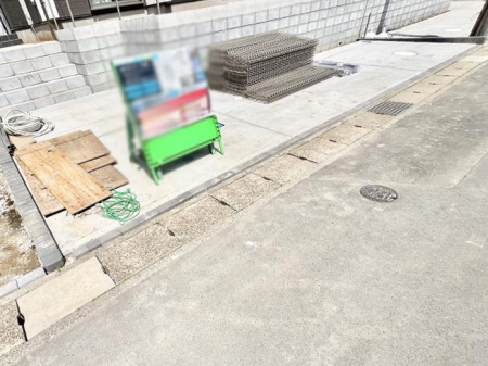 �@�����Ɍ������Ȃ����ԃX�y�[�X�B