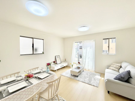 ���̑����ρ@�Ƒ������R�ƏW�܂�e���̃X�y�[�X�ɂȂ肻���@